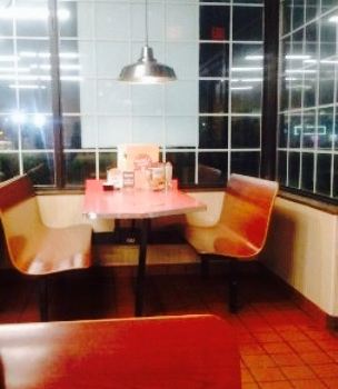 Huddle House