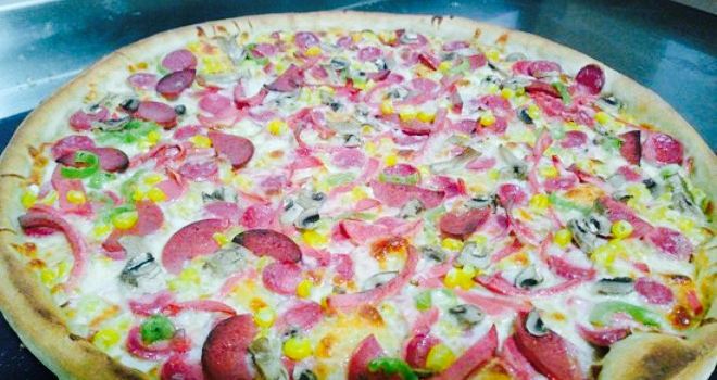 Pizza Mega Gerze