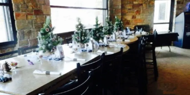 Anastasia's Restaurant, Sports Lounge & Banquets