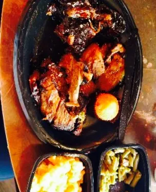 Bone Boy's Bbq & Catering