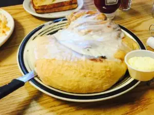 Starv'n Marv'n Family Restaurant