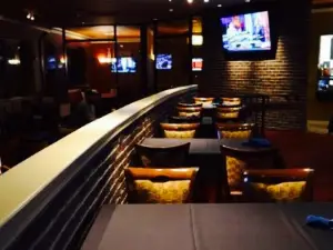 Main Event Sports Grill