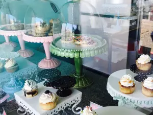 3 Little Cupcakes Cafe