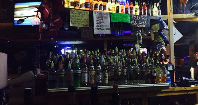 Foghorn's Liquors