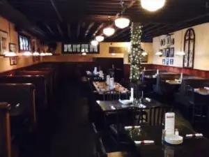 Italia Gardens Restaurant & Catering