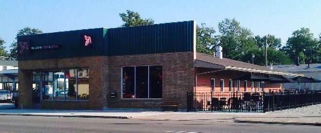 JTS Billiard Bar & Grill
