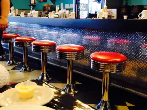 Gus' Diner