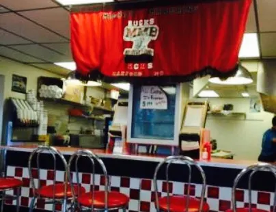 Andy's Burgers, Shakes and Fries