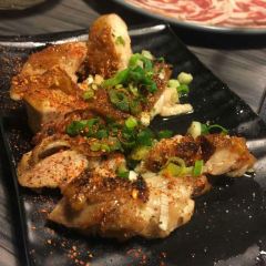 RI GAO GUO WU User Photo