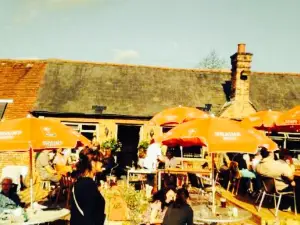 The Queens Head