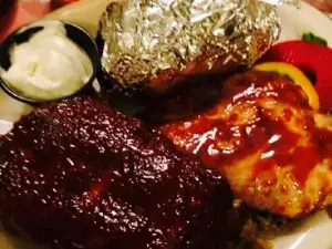Stub's Dining & Gunpowder Bar