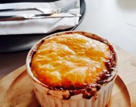 626 All Day Lounge & City Garden