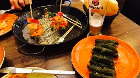 Avra Cafeteria in 나자렛