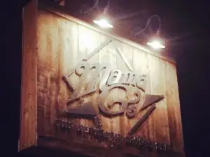 Mama G's
