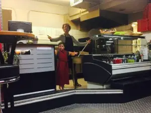 La Root's Pizzas