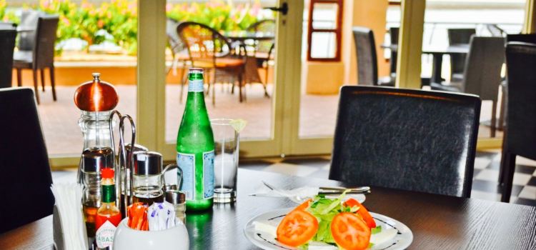 La Luna Restaurant