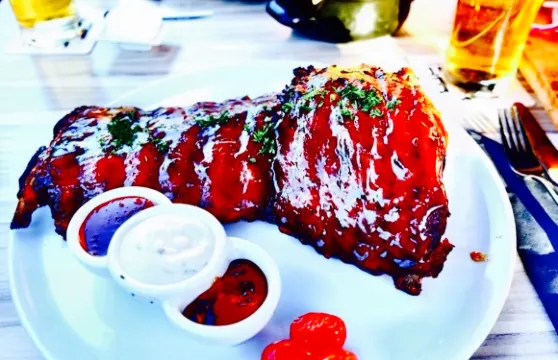 Eeterij-Tapperij Juno