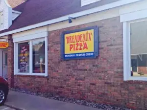 Breadeaux Pizza