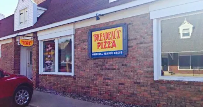 Breadeaux Pizza