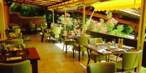 Les Terrasses de la Bastide