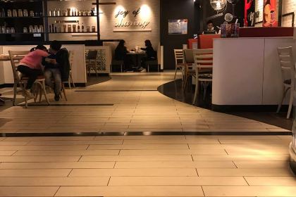 Pizza Hut (changzhenglu)