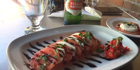 Louies Hanover Square