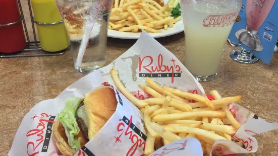 Ruby's Diner South Coast Plaza