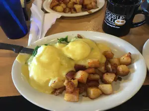 Eggs Up Grill