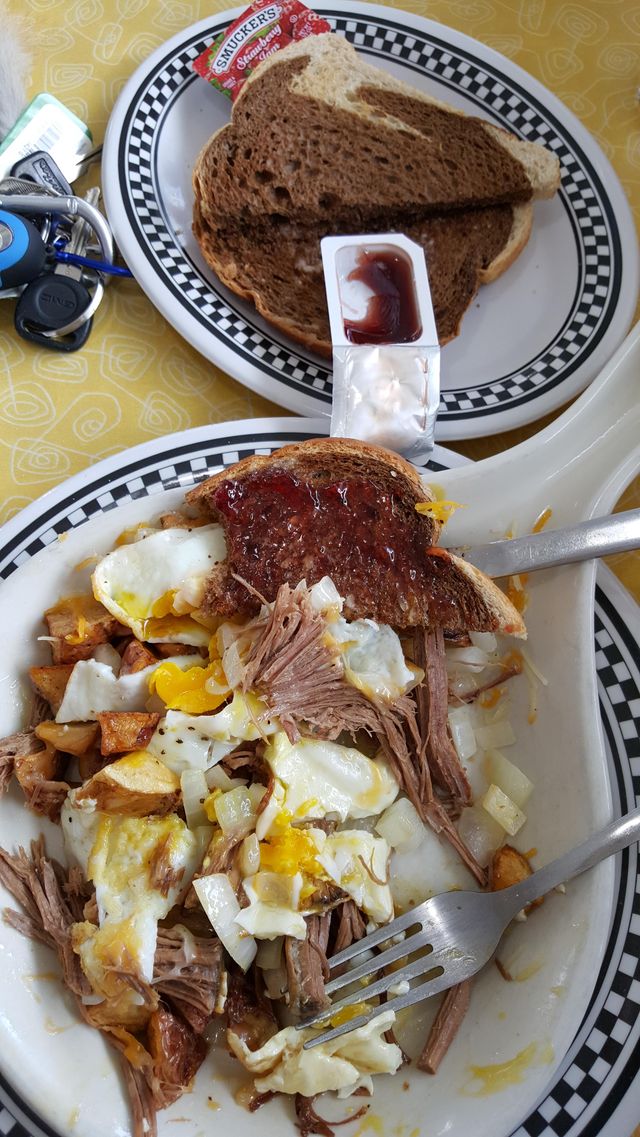 Flag City Diner - Diner restaurant in Davison, MI