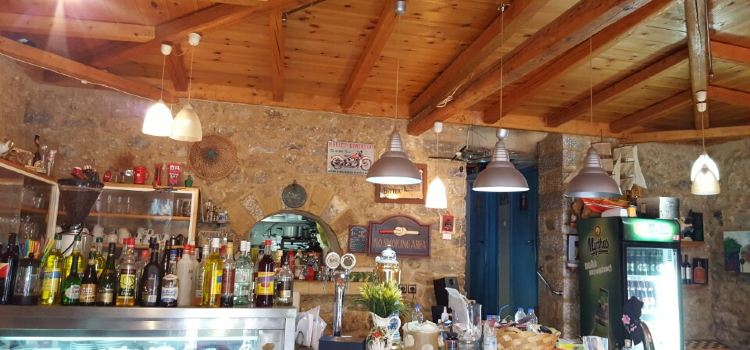 Gregg's Plateia