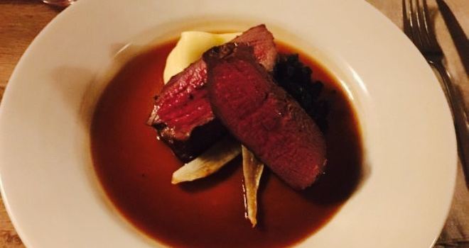 Fox & Hounds Inn