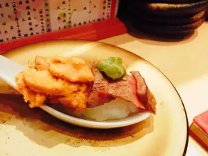 Kaitenzushi Honjin Dining