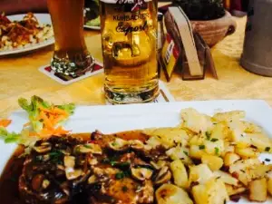 Boheme Kaffeehaus & Restaurant