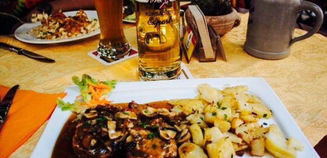 Boheme Kaffeehaus & Restaurant