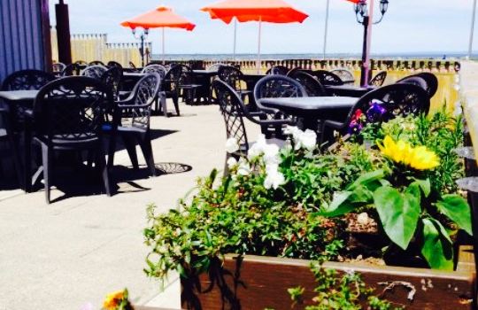 Le Panache Resto Pub Terrasse