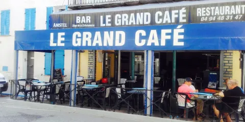 Le Grand Cafe