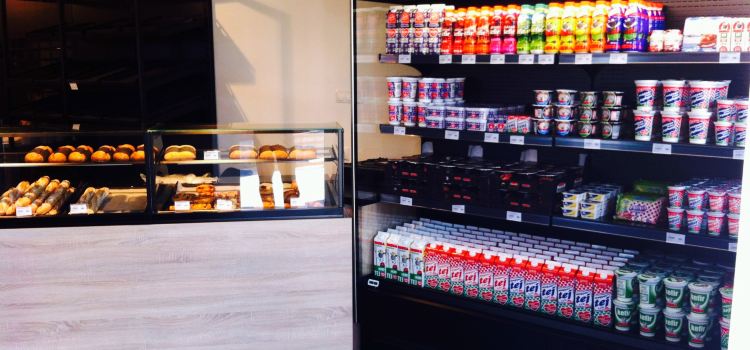 Cortado Café and Bakery