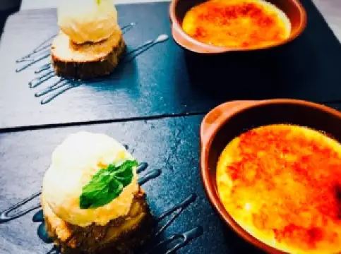 The Auld Triangle Bar & Restaurant