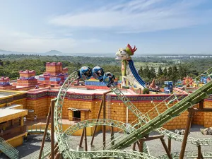 Shinhwa Theme Park