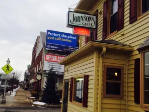 Johnson's Cafe