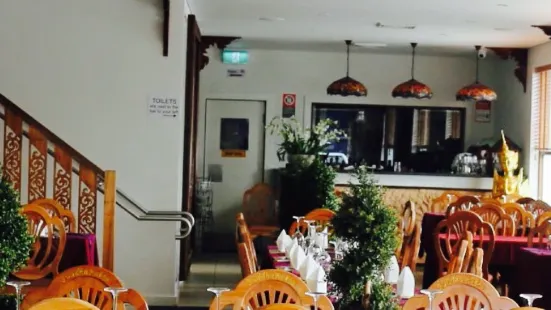 Buddha Raksa Thai Restaurant