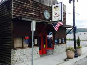 Pourhouse Grub & Pub