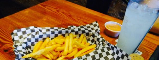Coach's Bar & Grill