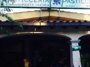 Il Mandorlo in Fiore