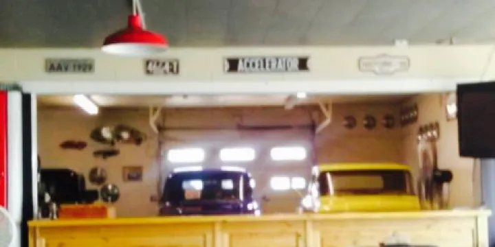 Berts Growler Garage