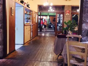 Santa Maria Restaurant