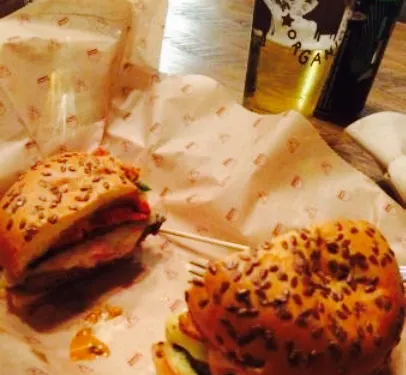 Bareburger - Midtown Village