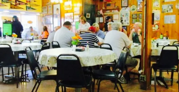 Olde Tyme On The Square Restaurant