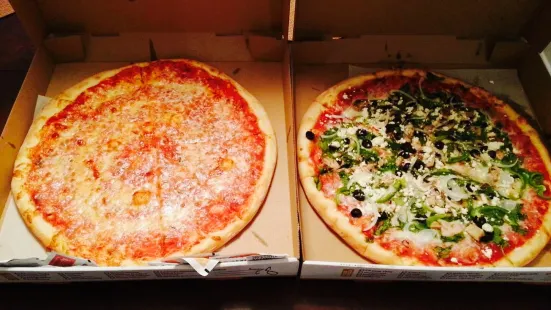 Russo's New York Pizzeria Marq-E