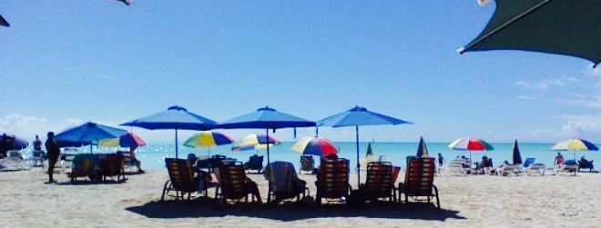 Sandra’s Beach Shop Bar and Grill